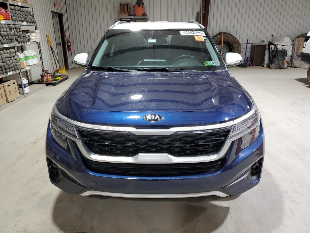 2021 Kia Seltos - Image 5
