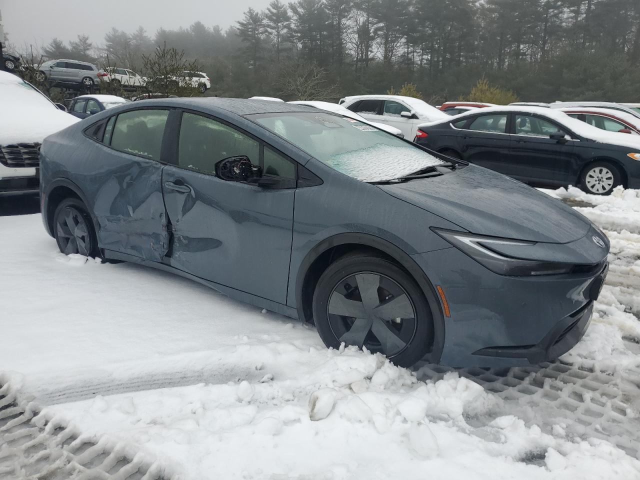 2024 Toyota Prius - Image 4