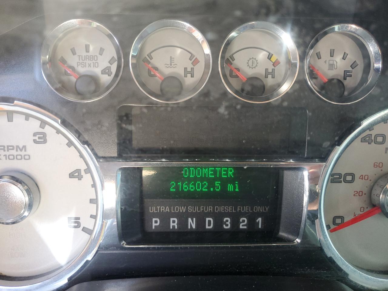 2010 Ford F250 - Image 8