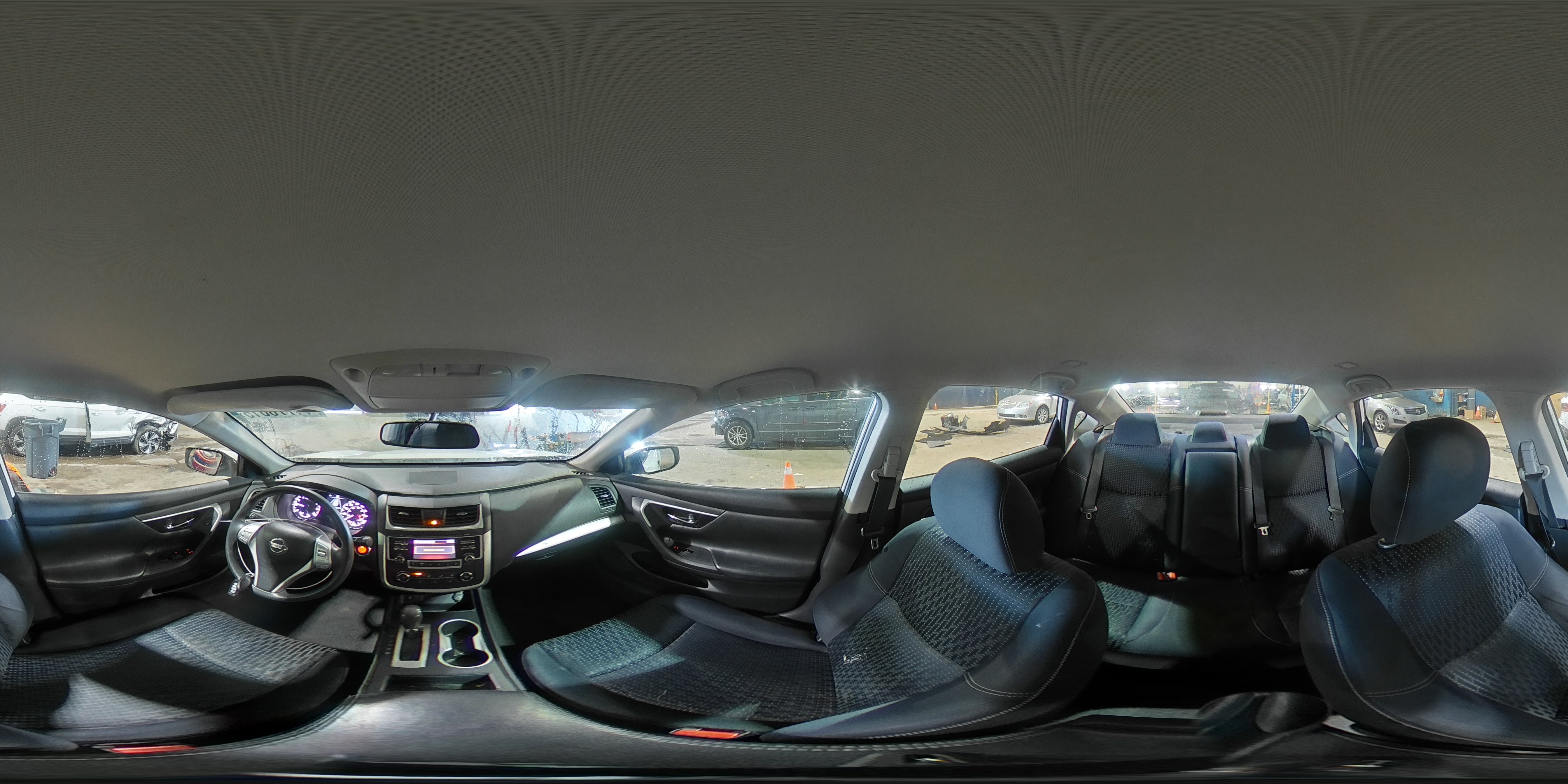 2016 Nissan Altima - Image 14