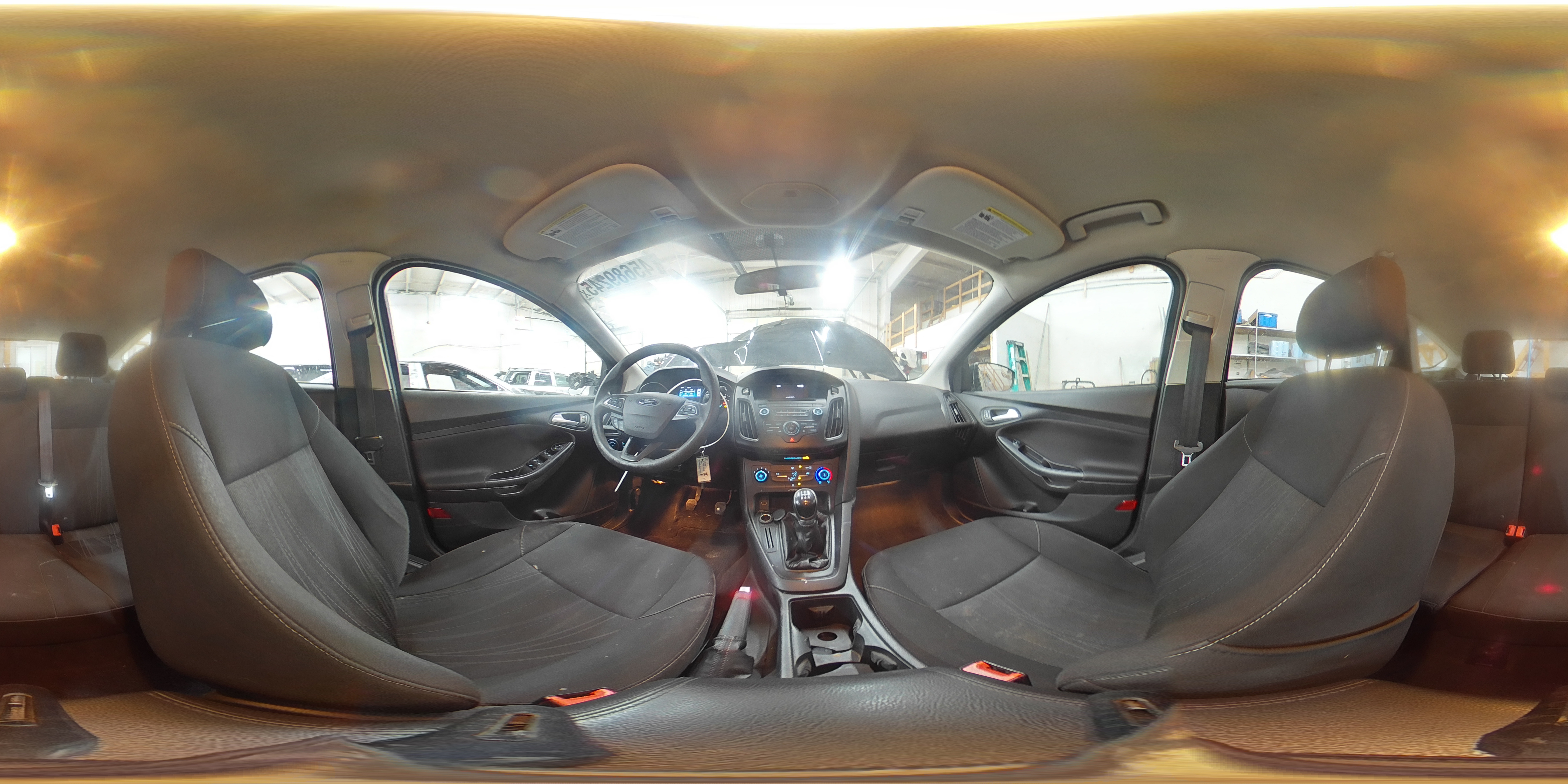 2015 Ford Focus - Image 13