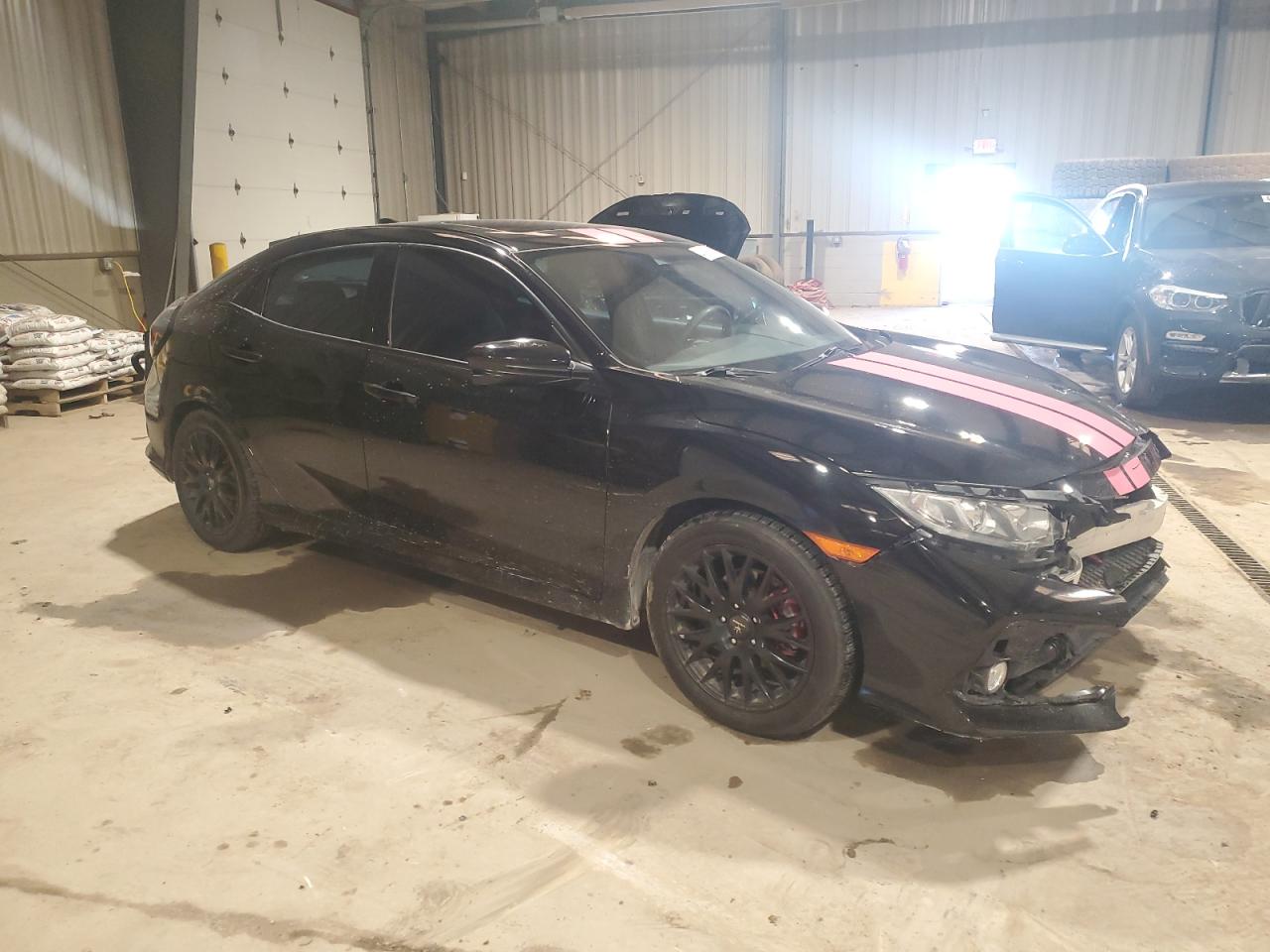 2019 Honda Civic - Image 4