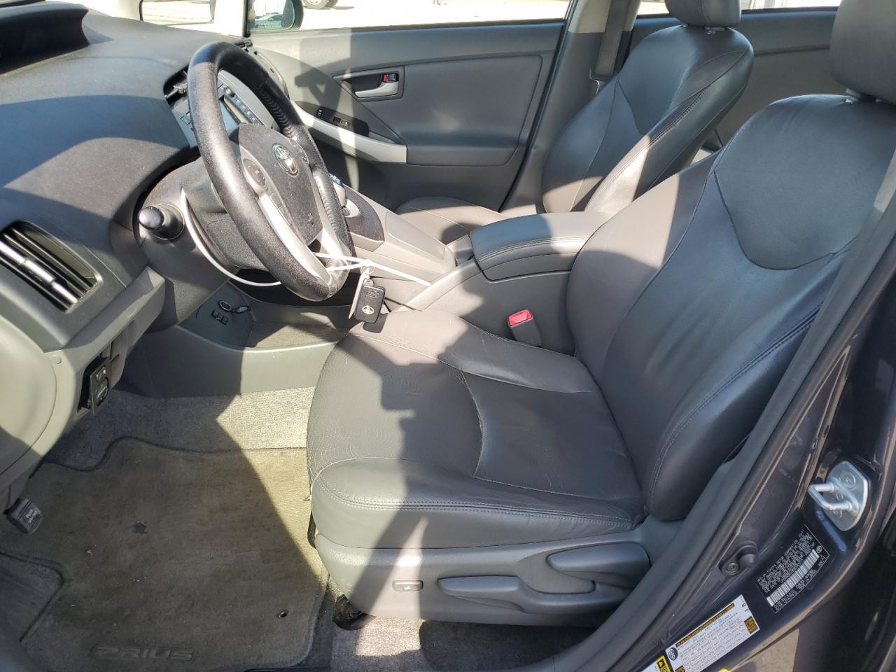 2011 Toyota Prius - Image 7