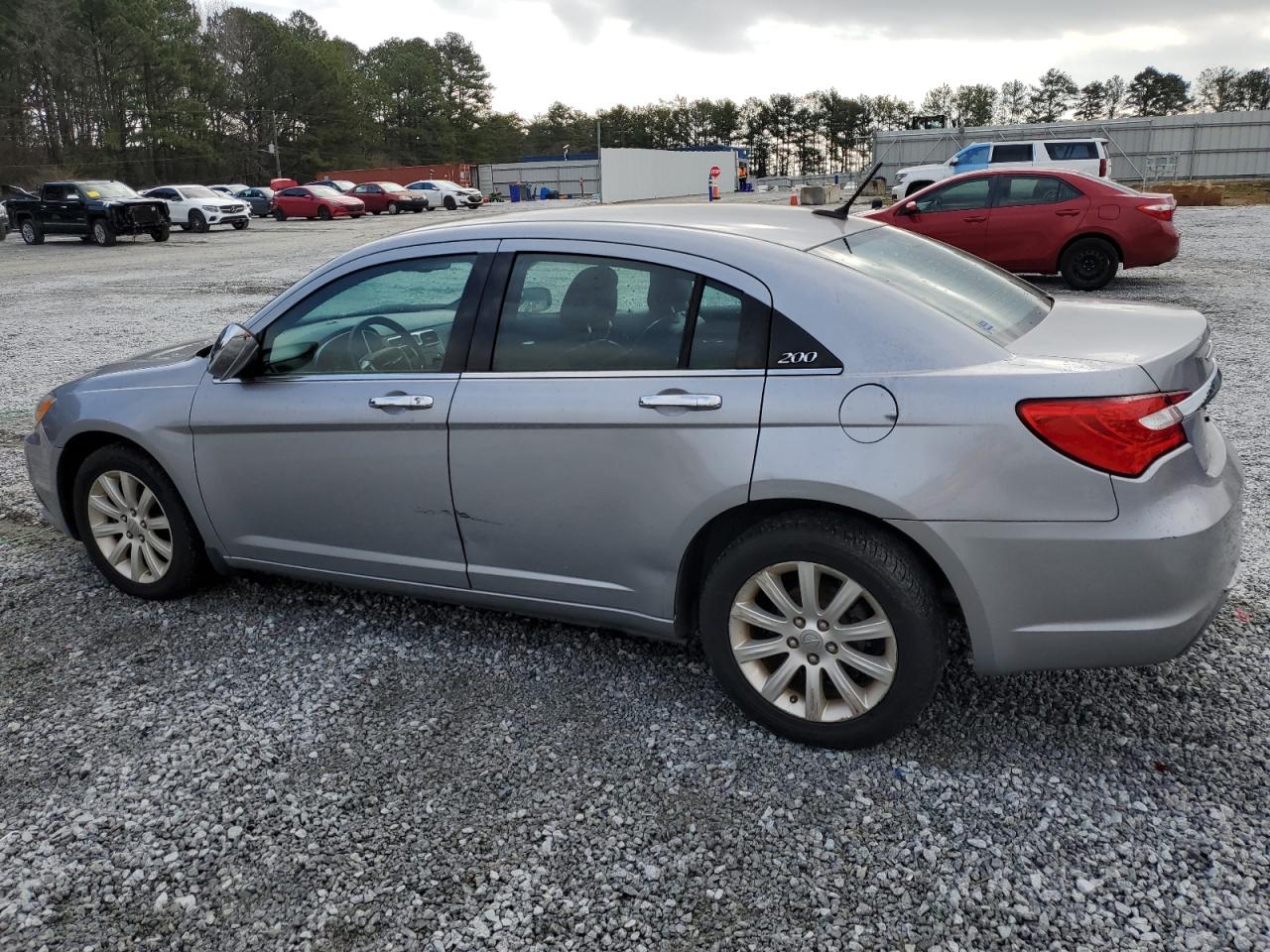 2014 Chrysler 200 - Image 2