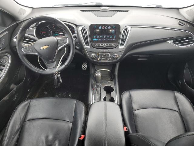 Sedans CHEVROLET MALIBU 2017 White