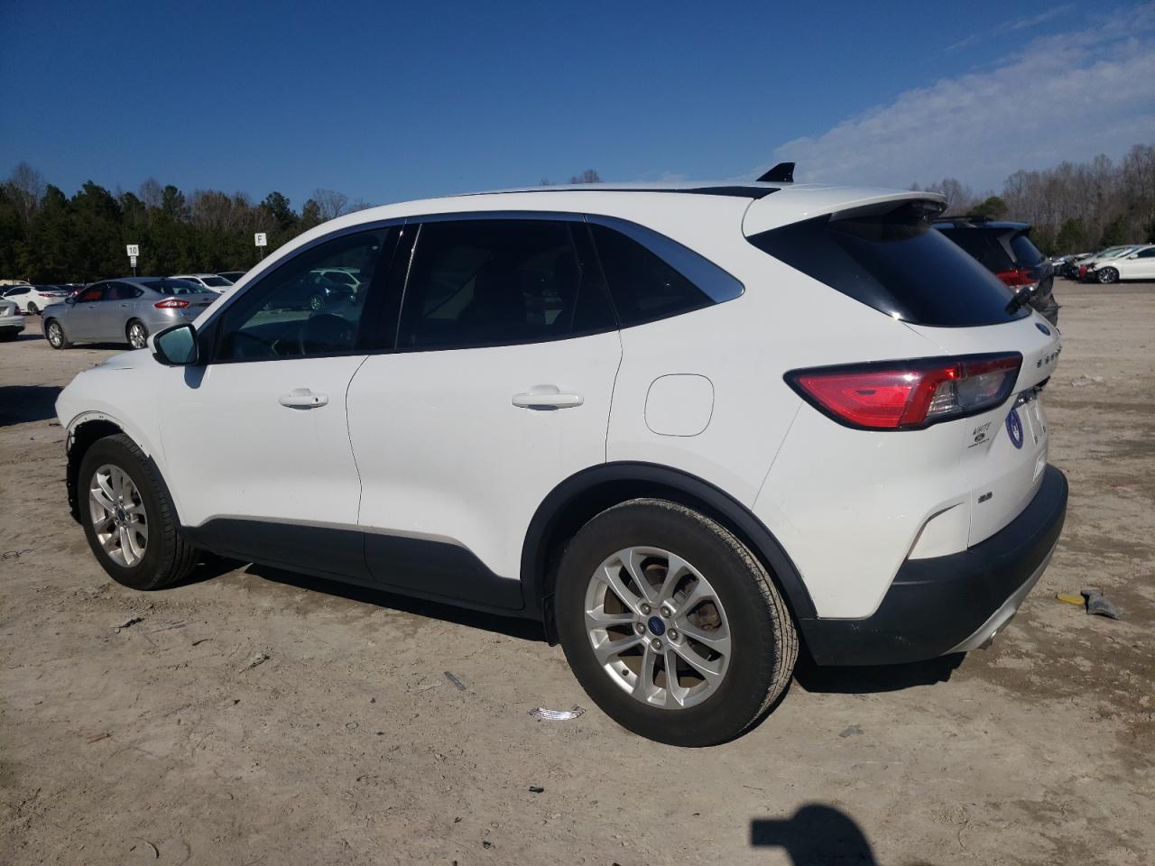 2020 Ford Escape - Image 2