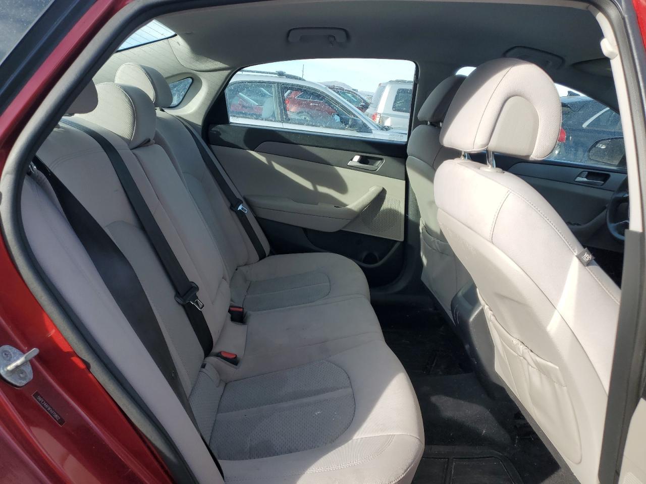 2015 Hyundai Sonata - Image 10