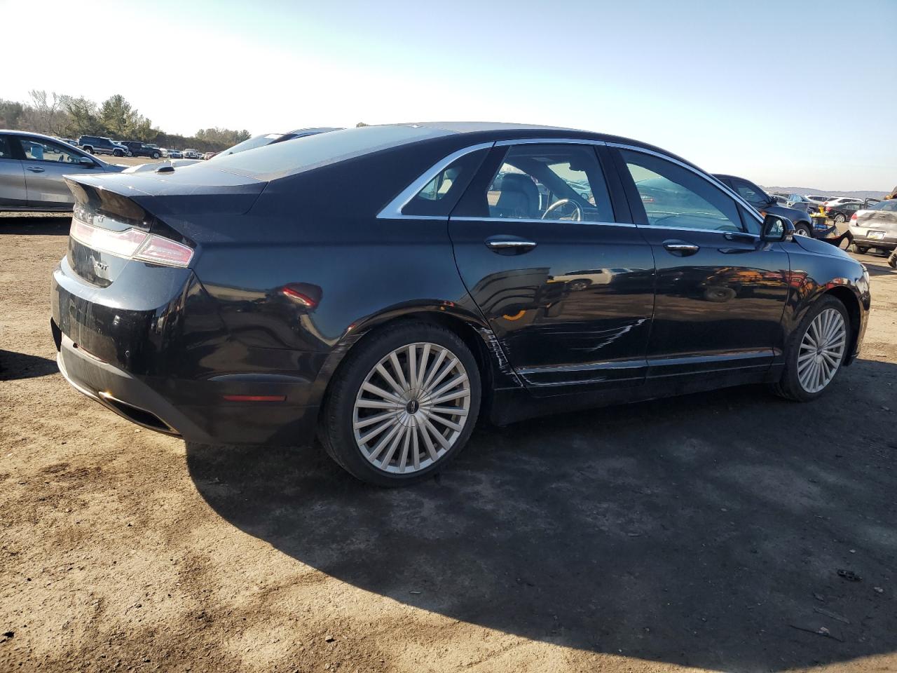 2017 Lincoln MKZ - Image 3