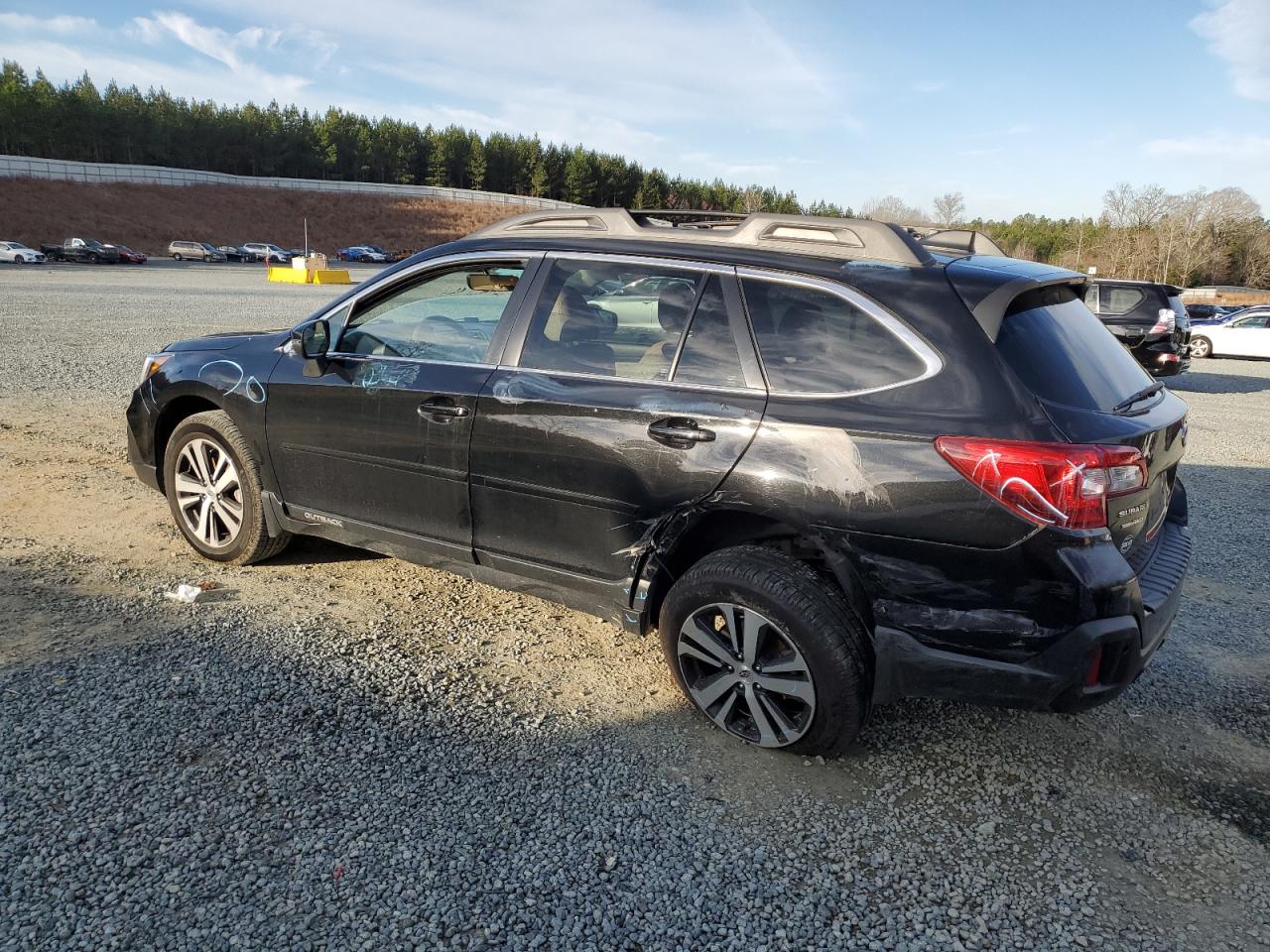 2018 Subaru Outback - Image 2