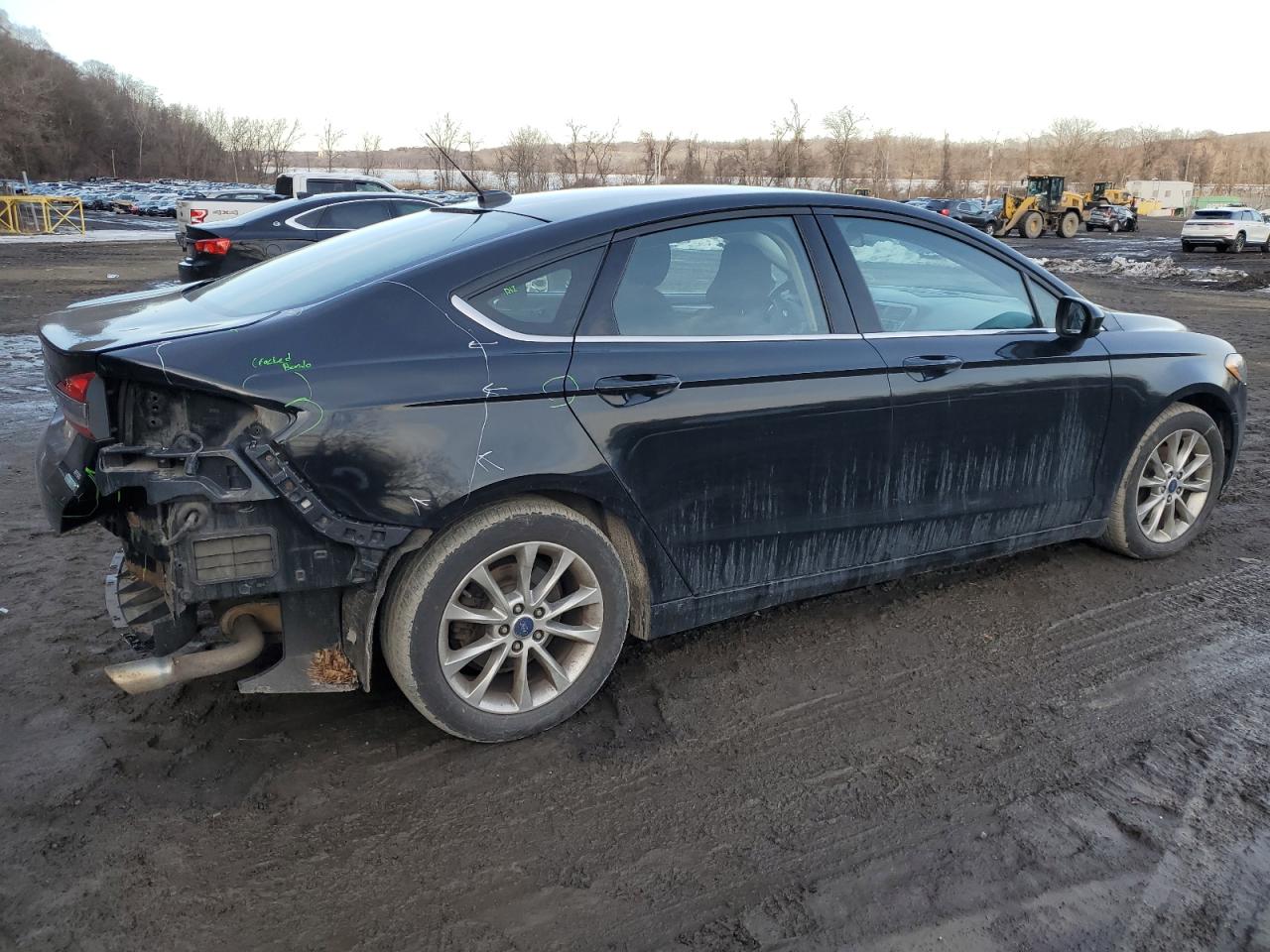 2017 Ford Fusion - Image 3