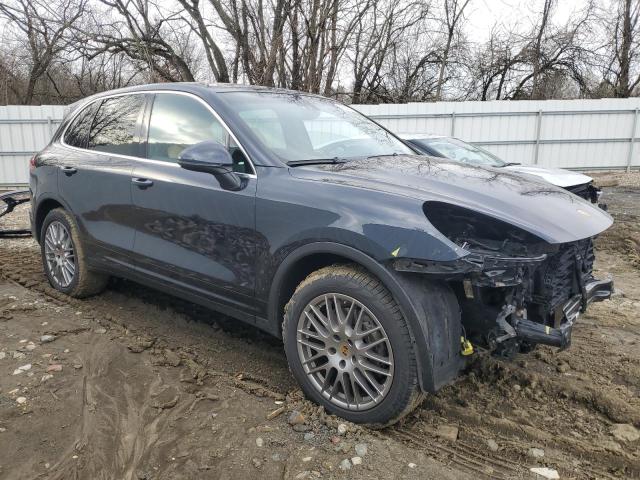  PORSCHE CAYENNE 2016 Granatowy