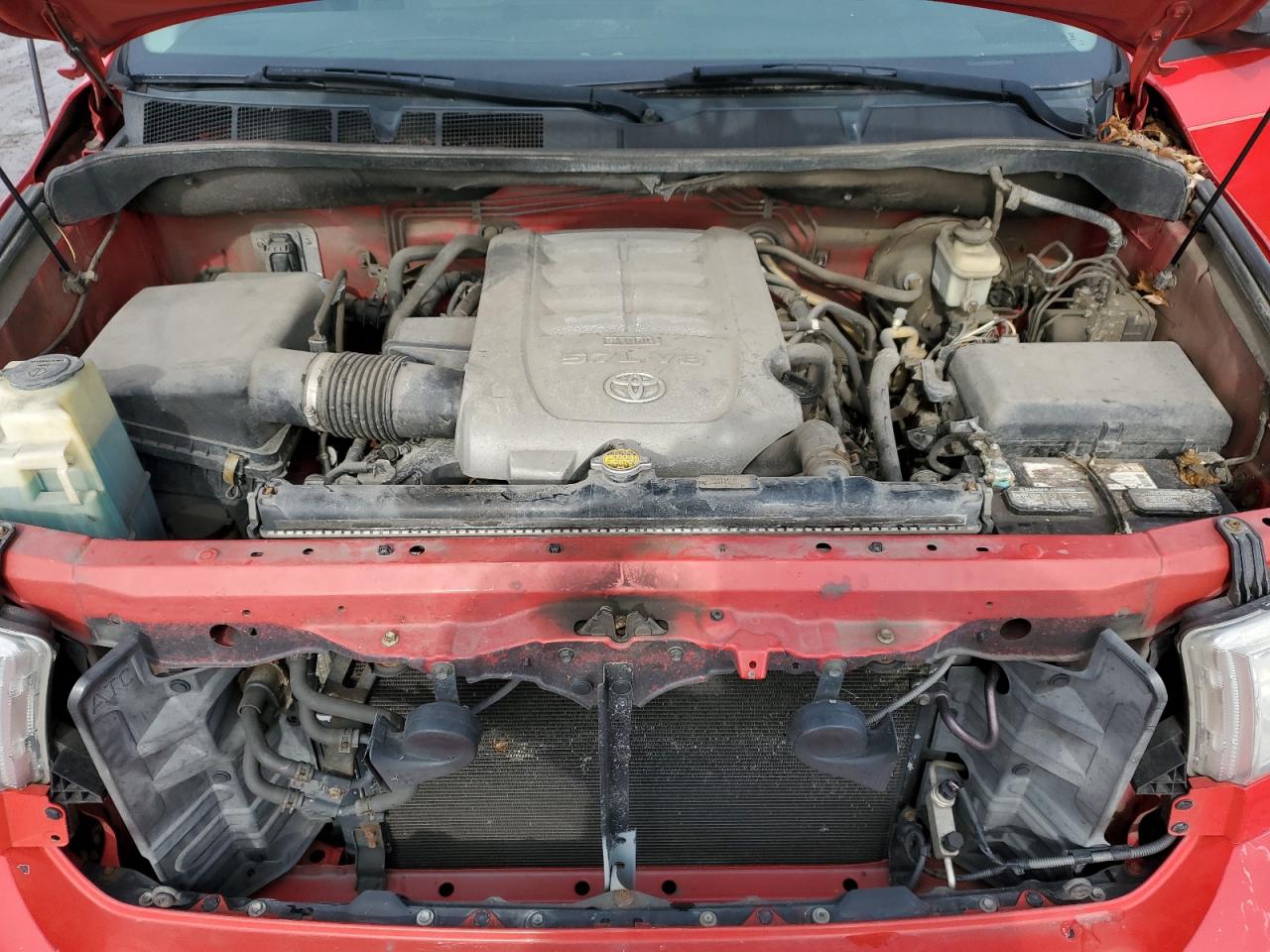 2010 Toyota Tundra - Image 11