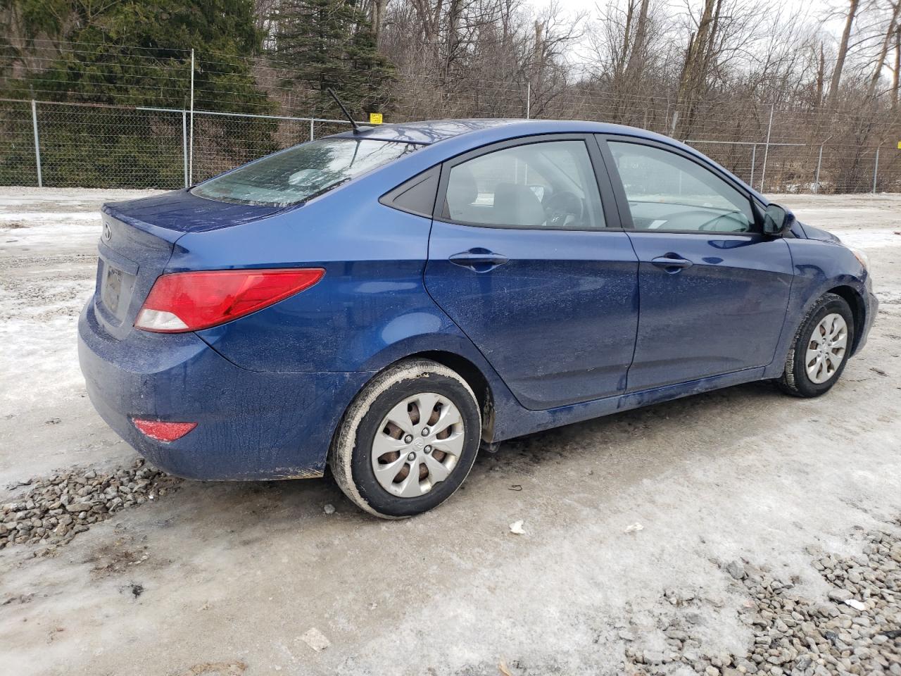 2015 Hyundai Accent - Image 3