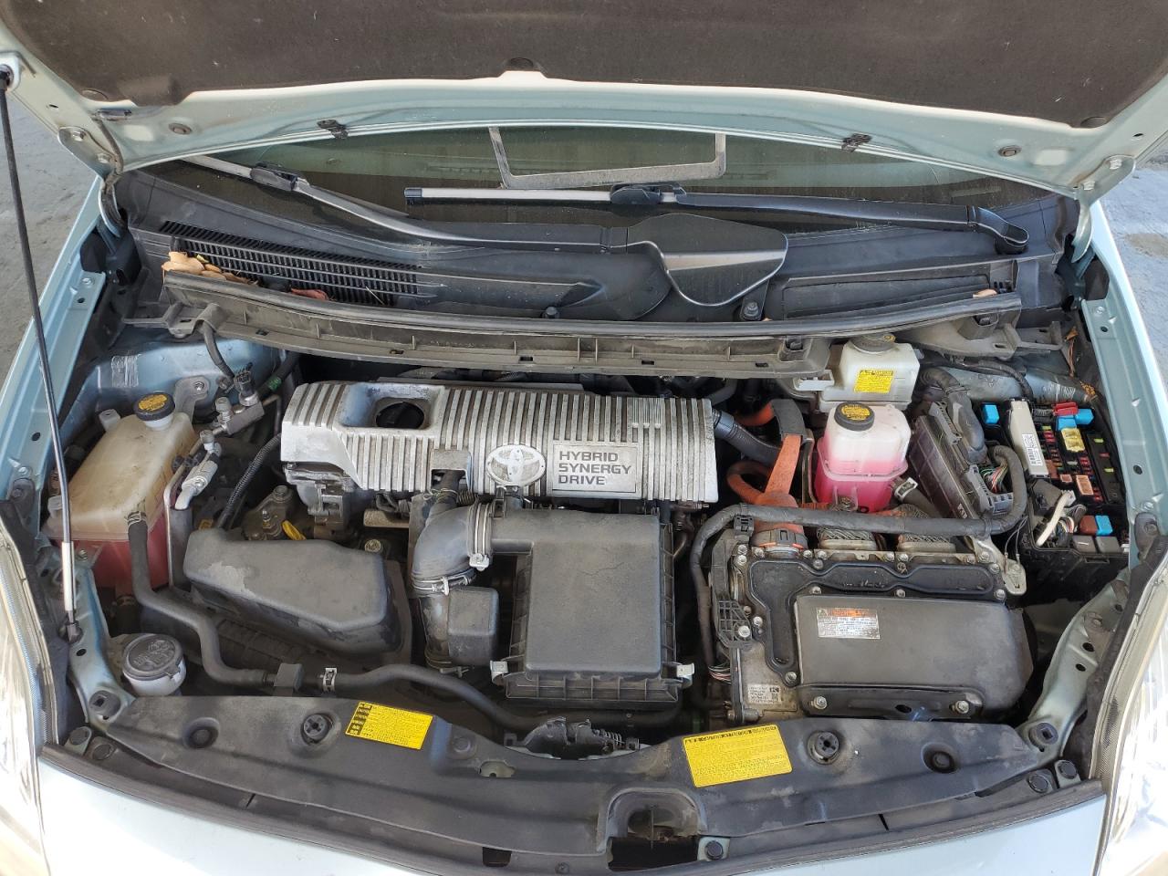 2013 Toyota Prius - Image 11