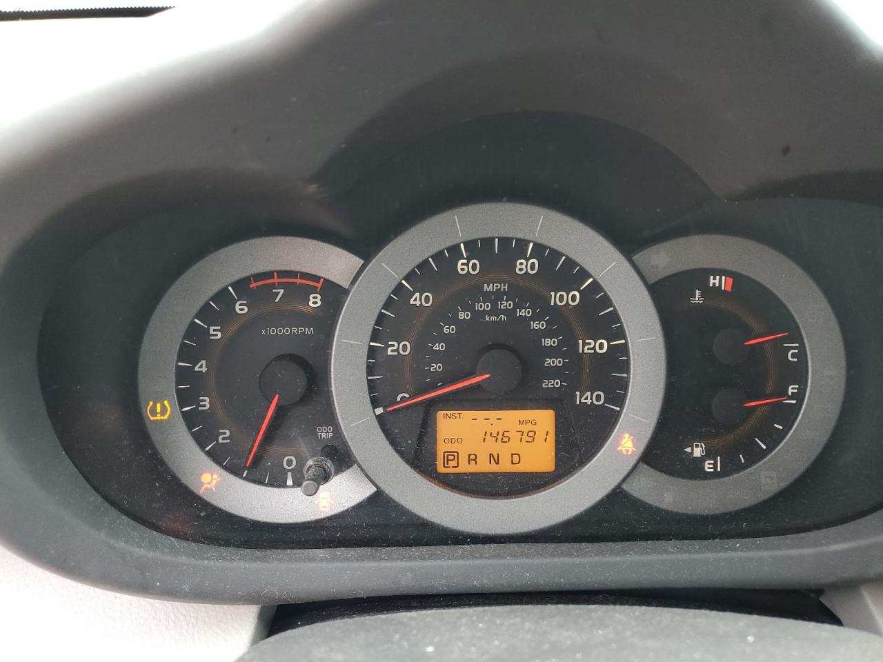 2011 Toyota RAV 4 - Image 9