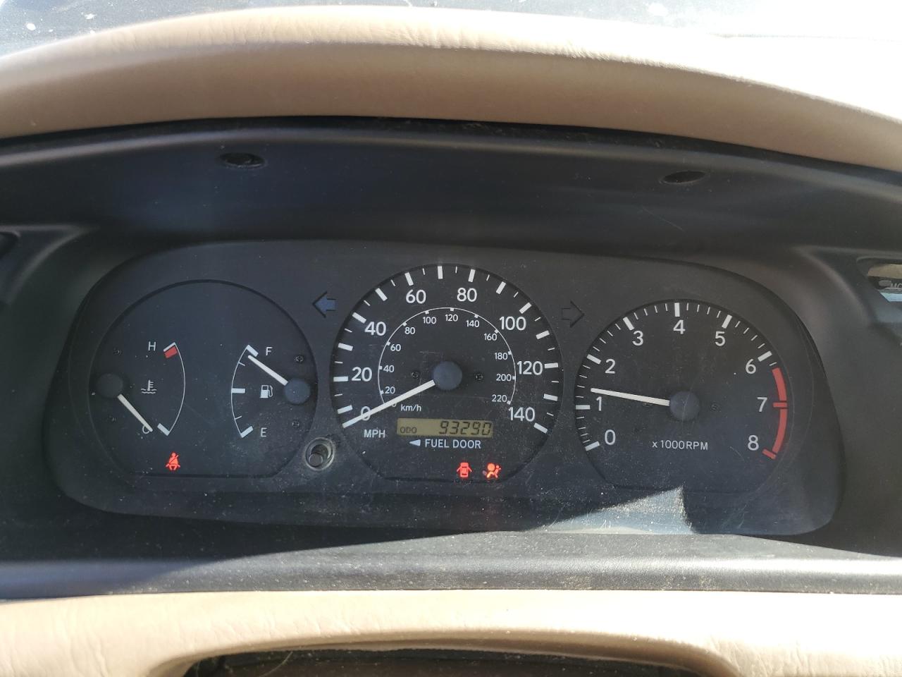 2000 Toyota Camry - Image 9