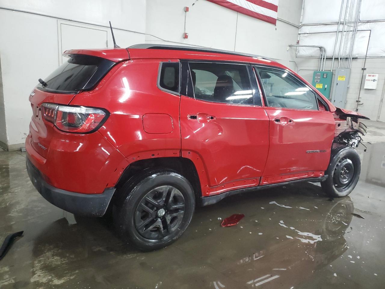 2018 Jeep Compass - Image 3