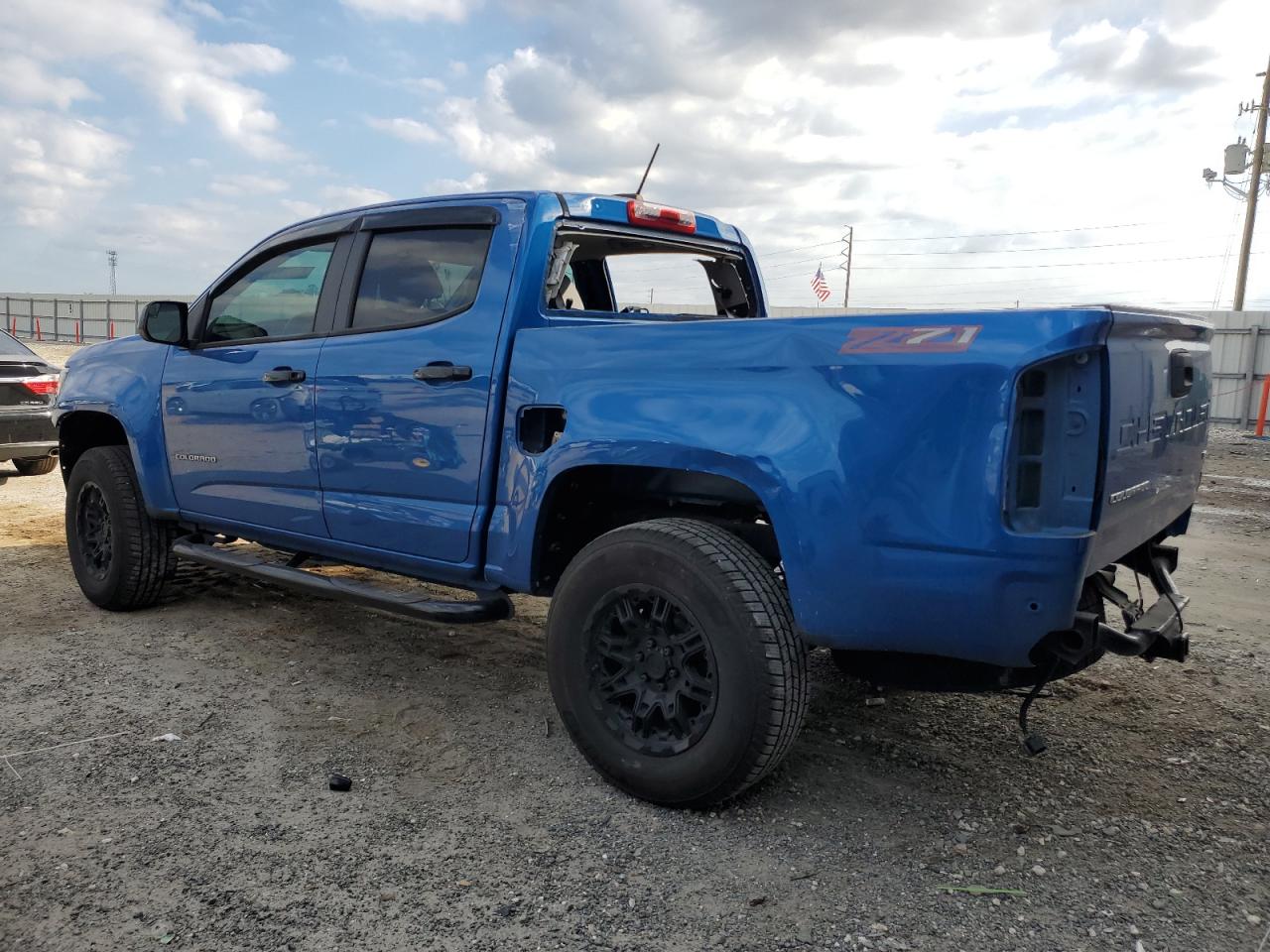 2021 Chevrolet Colorado - Image 2