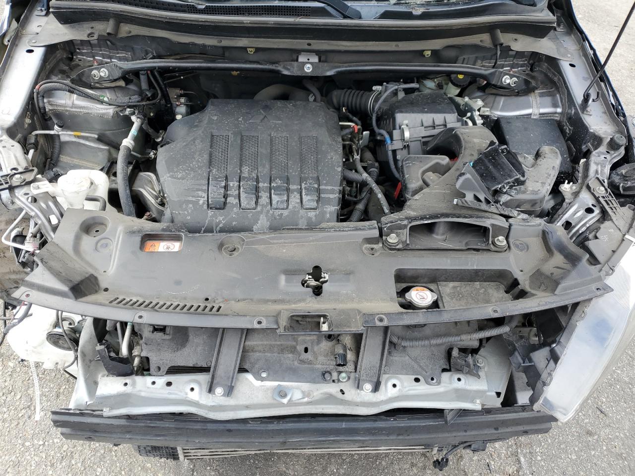 2019 Mitsubishi Eclipse - Image 12