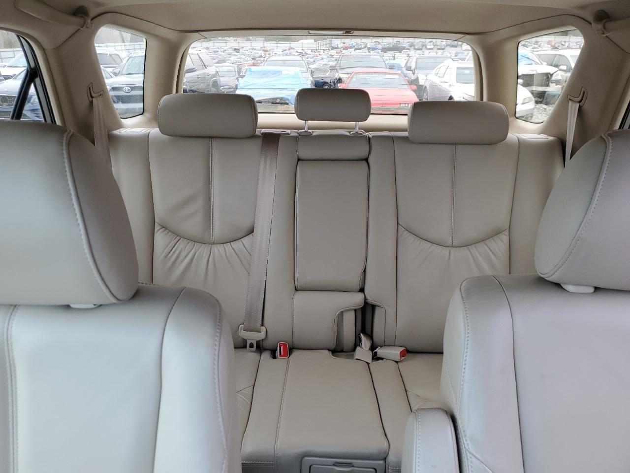 2003 Lexus RX - Image 10