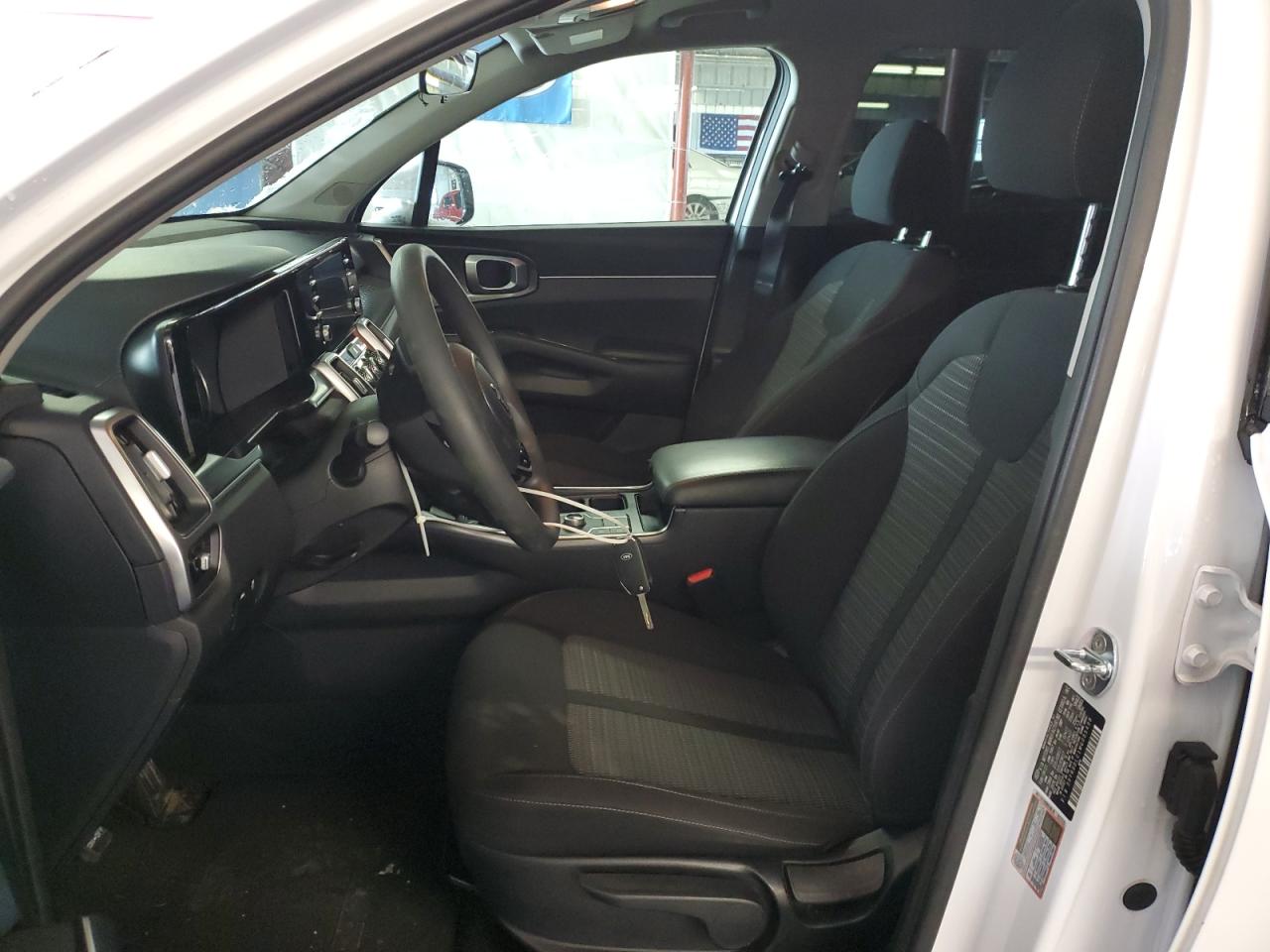 2021 Kia Sorento - Image 7