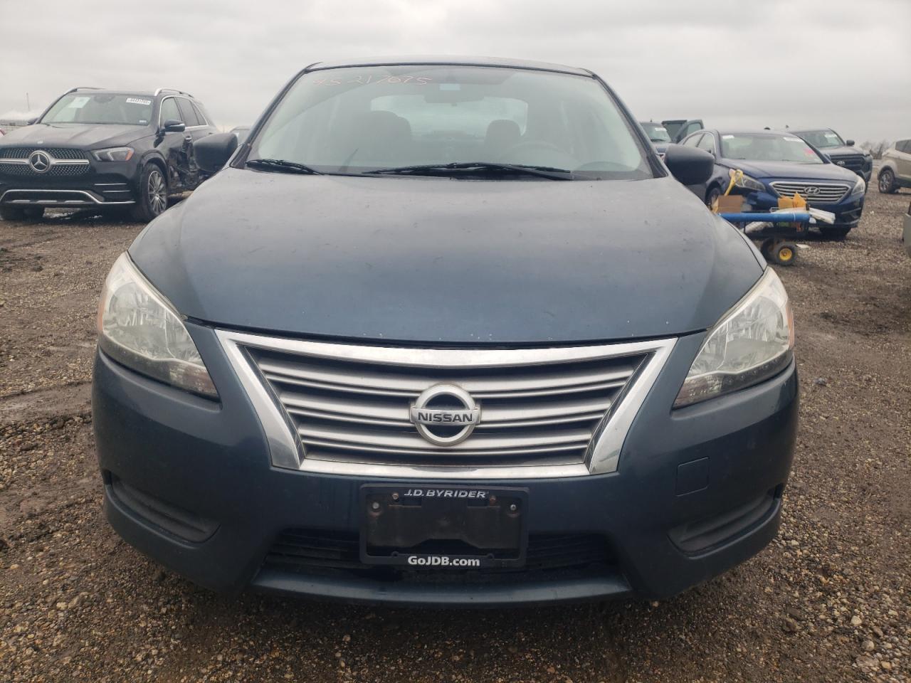 2013 Nissan Sentra - Image 5