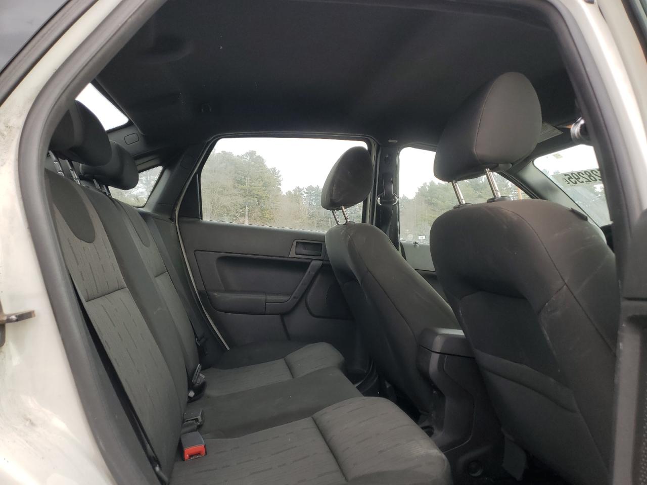 2009 Ford Focus - Image 10