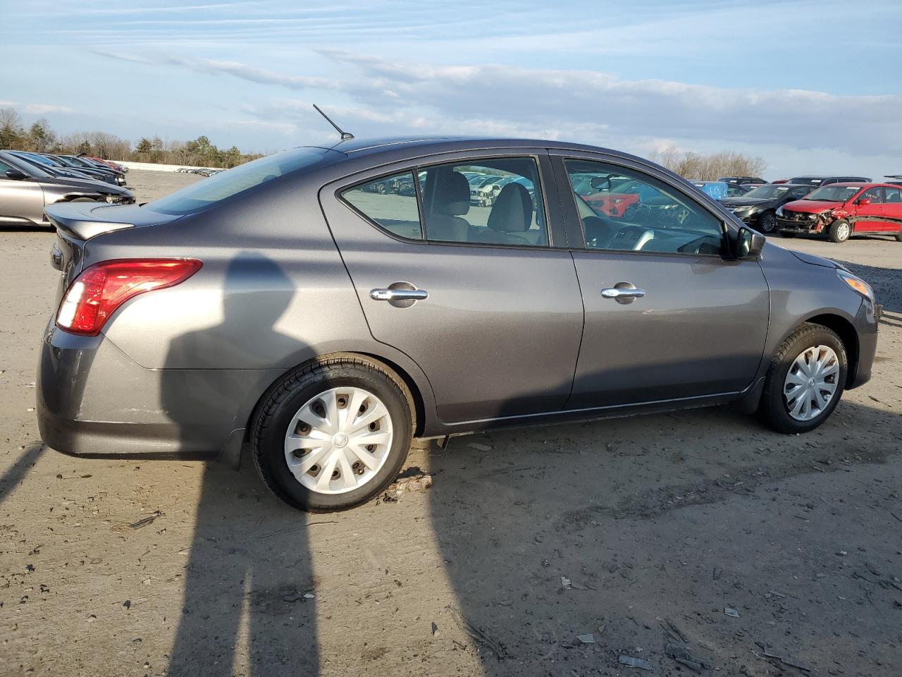 2017 Nissan Versa - Image 3
