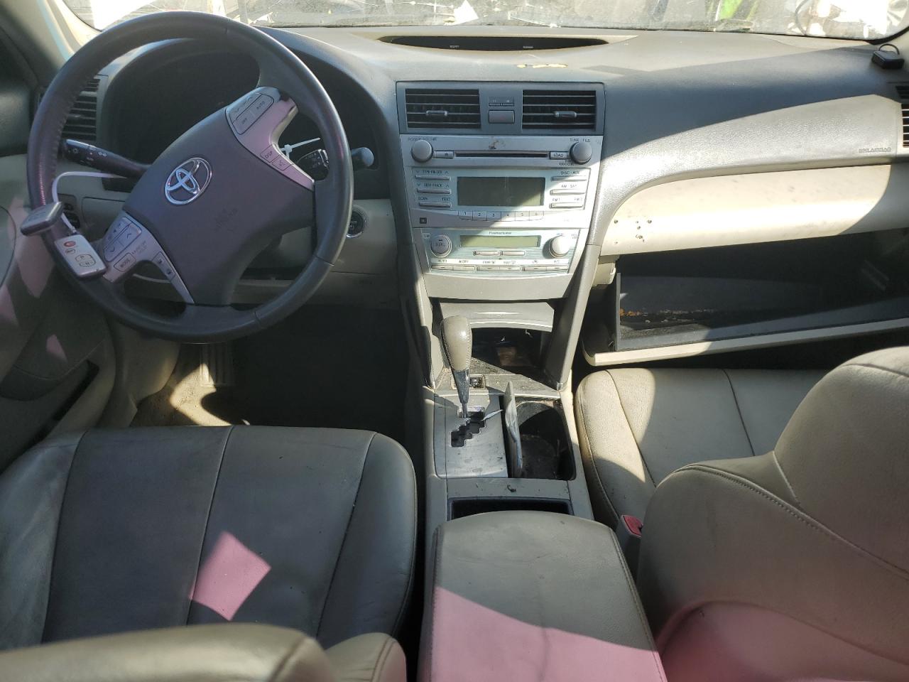 2009 Toyota Camry - Image 8