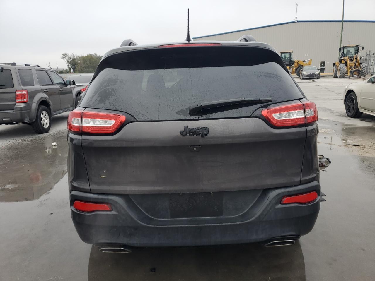 2018 Jeep Grand Cherokee - Image 6