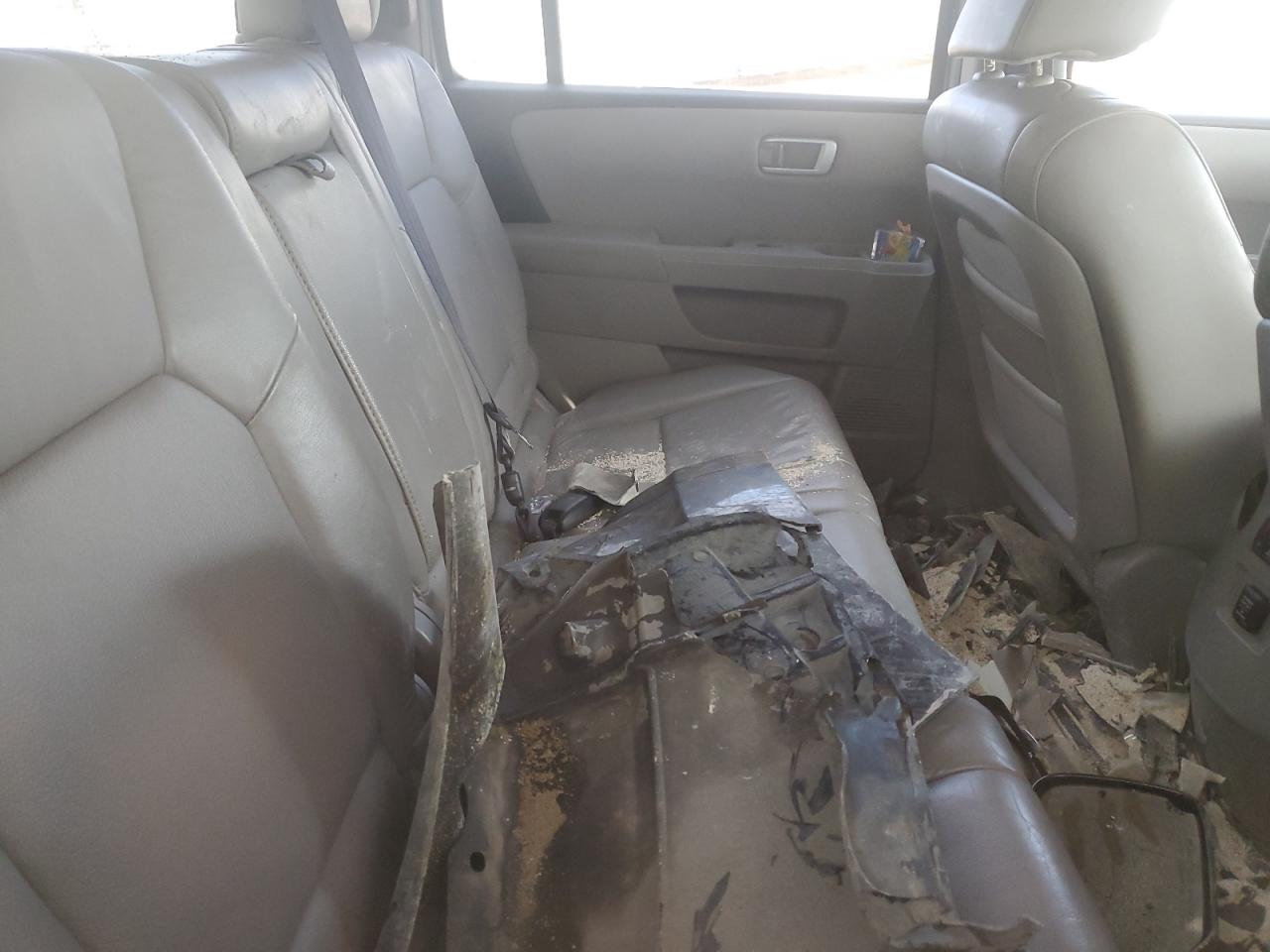 2011 Honda Pilot - Image 11