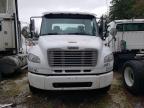 2006 Freightliner M2 106 Medium Duty zu verkaufen in Arlington, WA - Minor Dent/Scratches