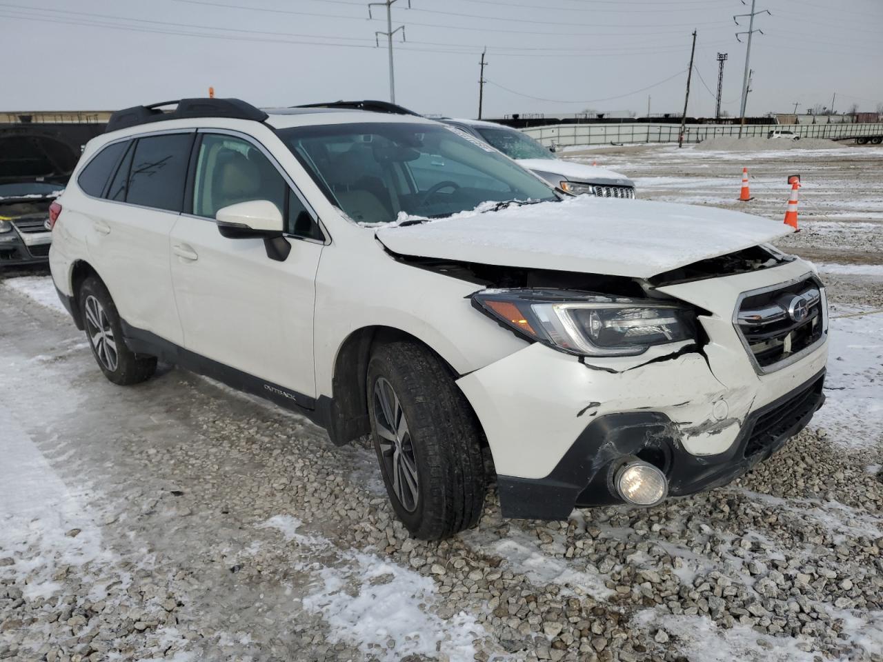 2018 Subaru Outback - Image 4