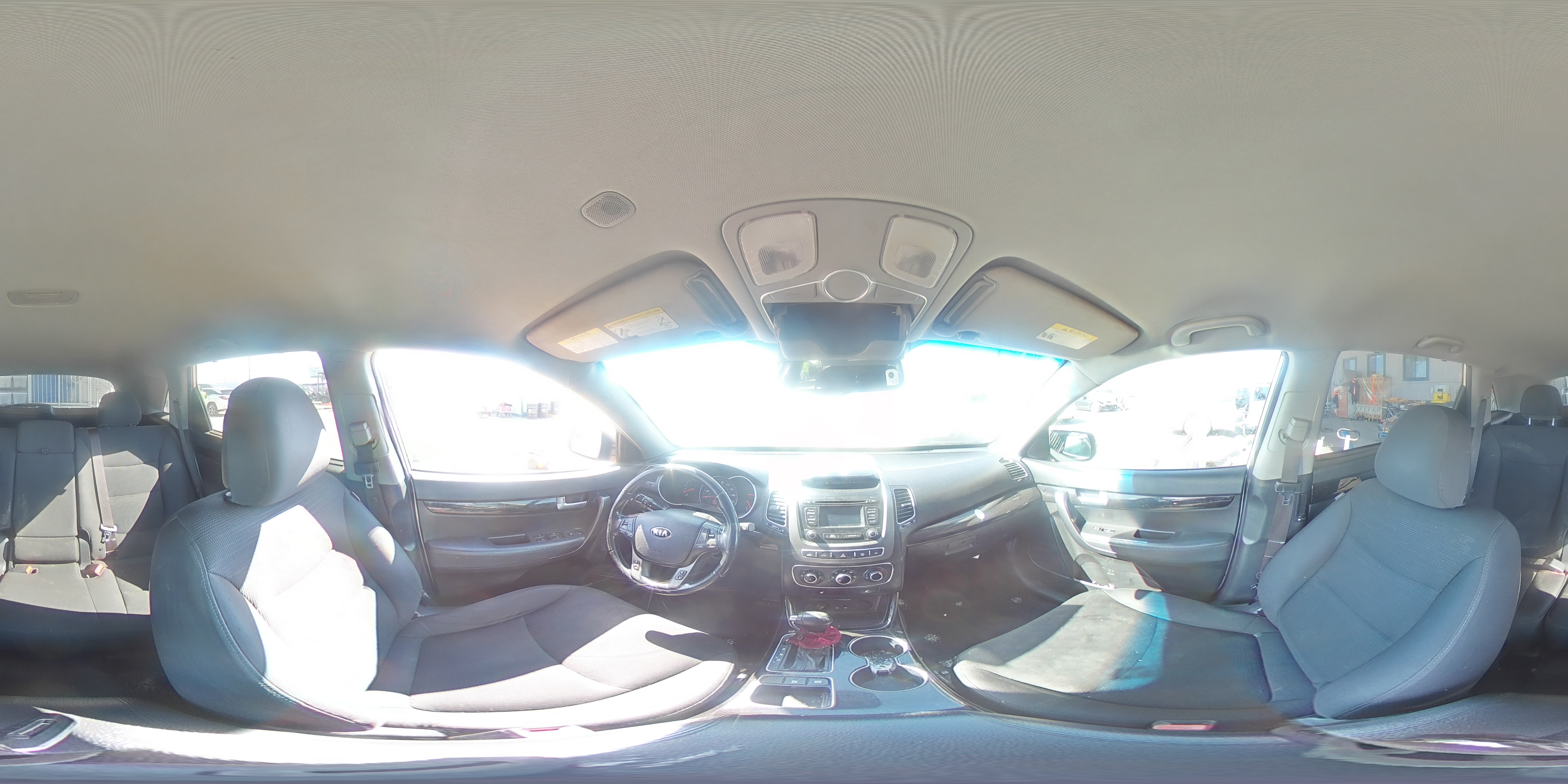 2015 Kia Sorento - Image 14