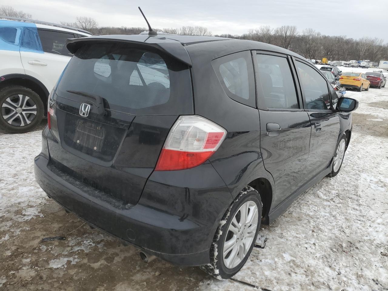 2009 Honda Fit - Image 3