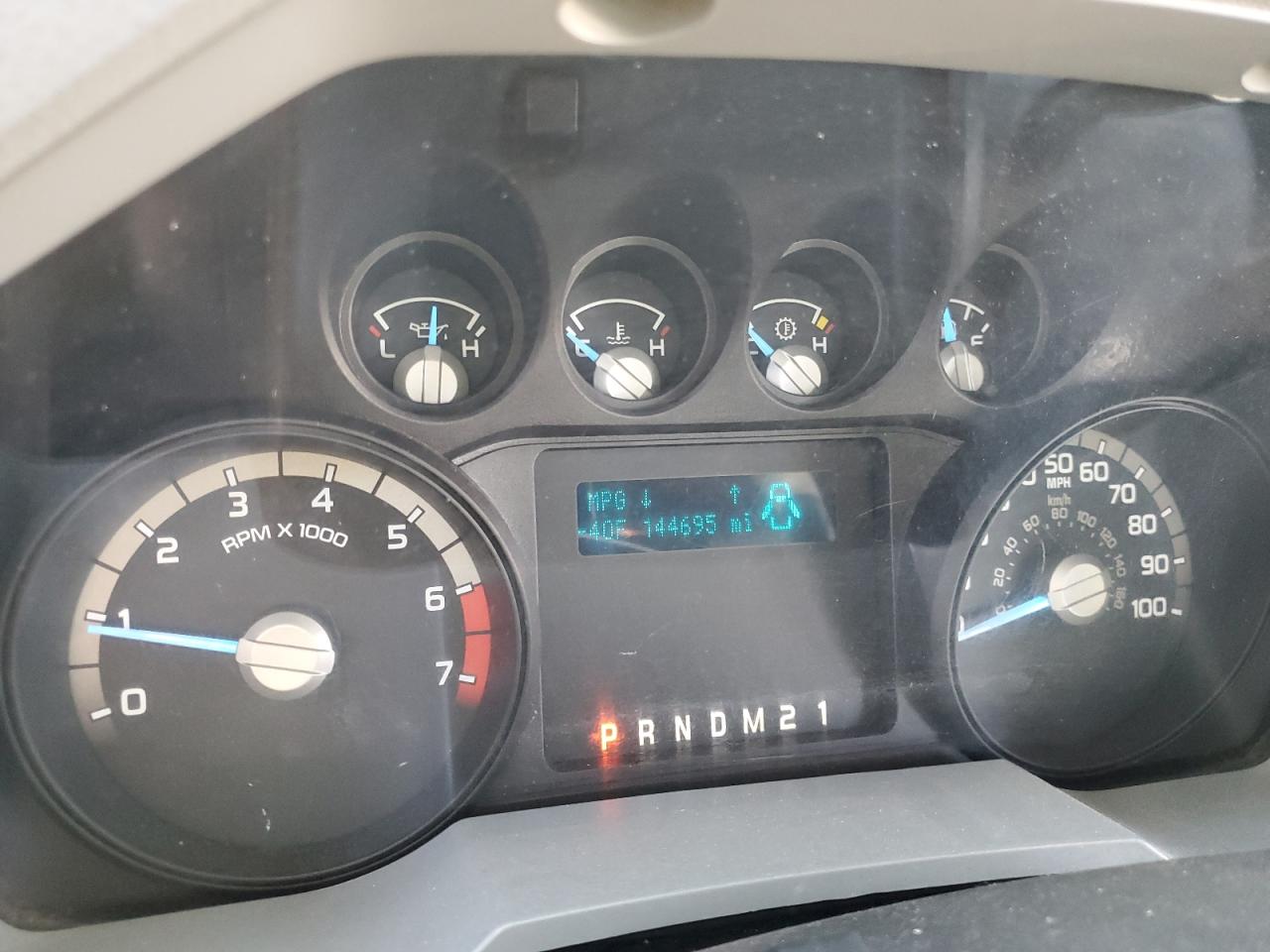 2016 Ford F250 - Image 9