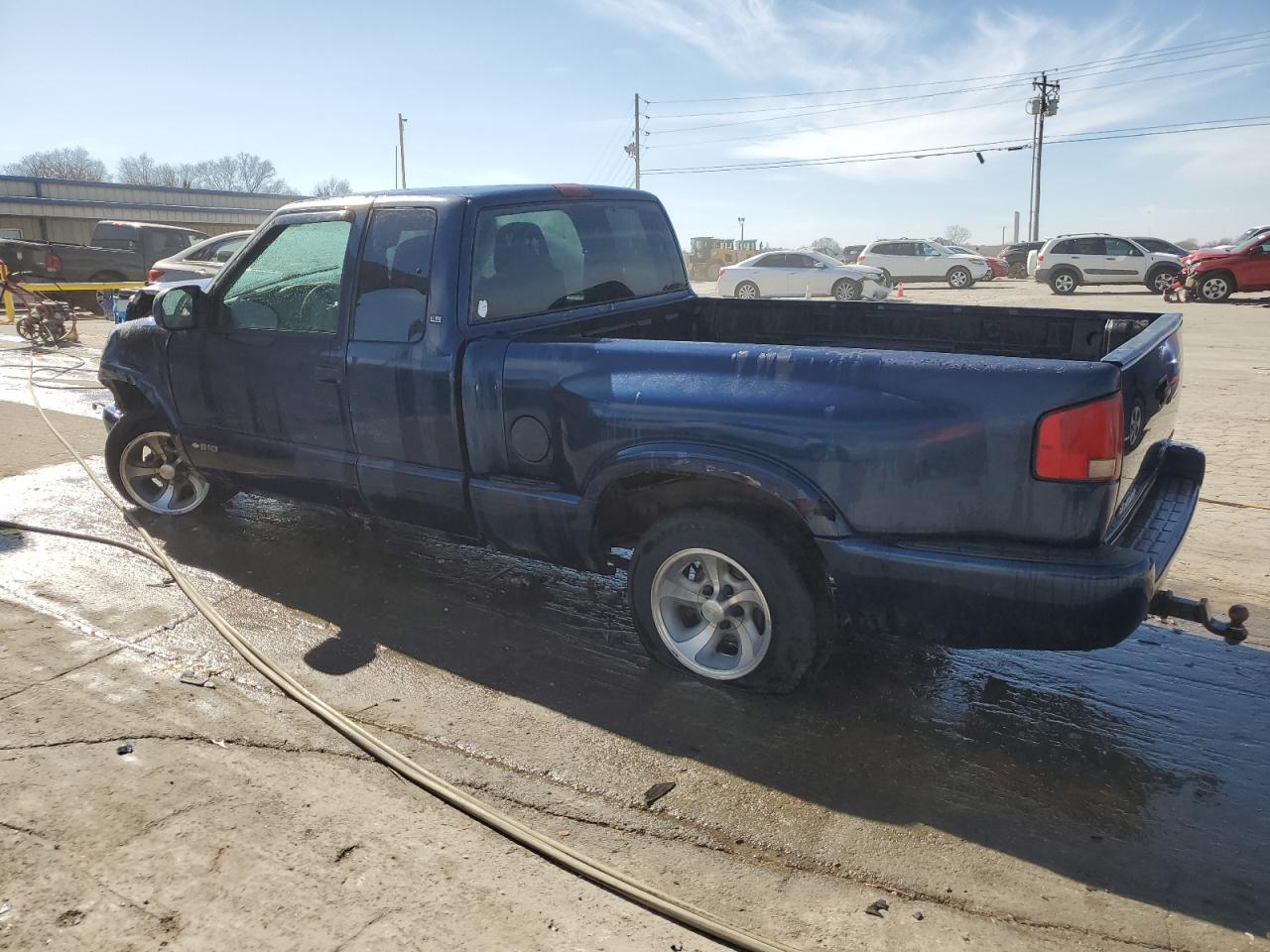 2001 Chevrolet S-10 Pickup - Image 2