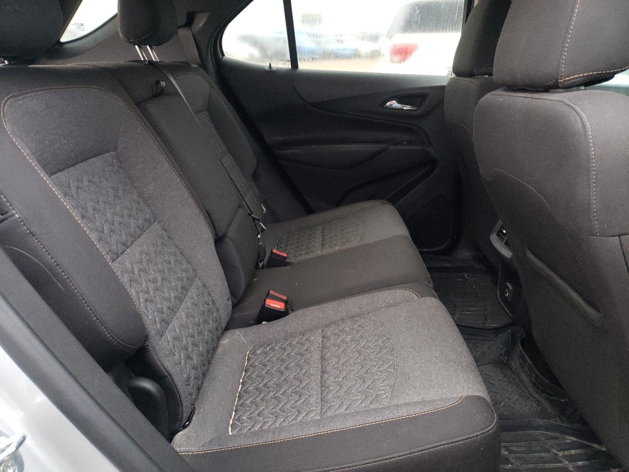 2022 Chevrolet Equinox - Image 11