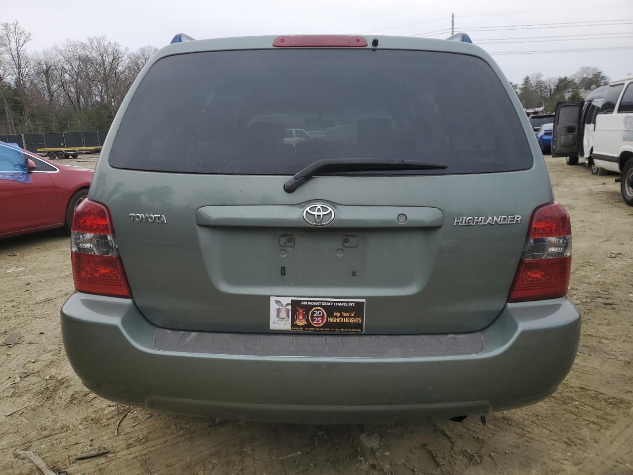 2005 Toyota Highlander - Image 6