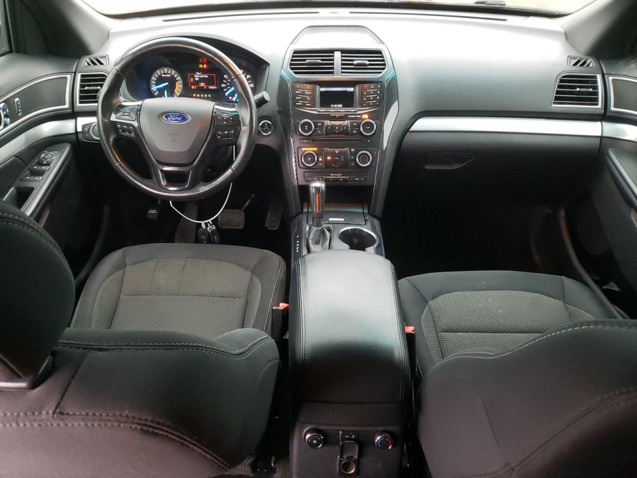 2016 Ford Explorer - Image 8