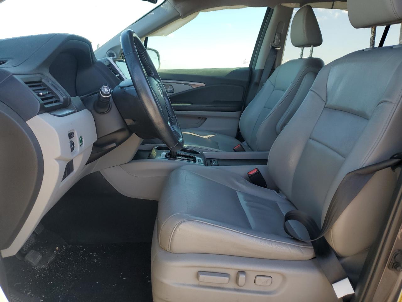 2018 Honda Pilot - Image 7