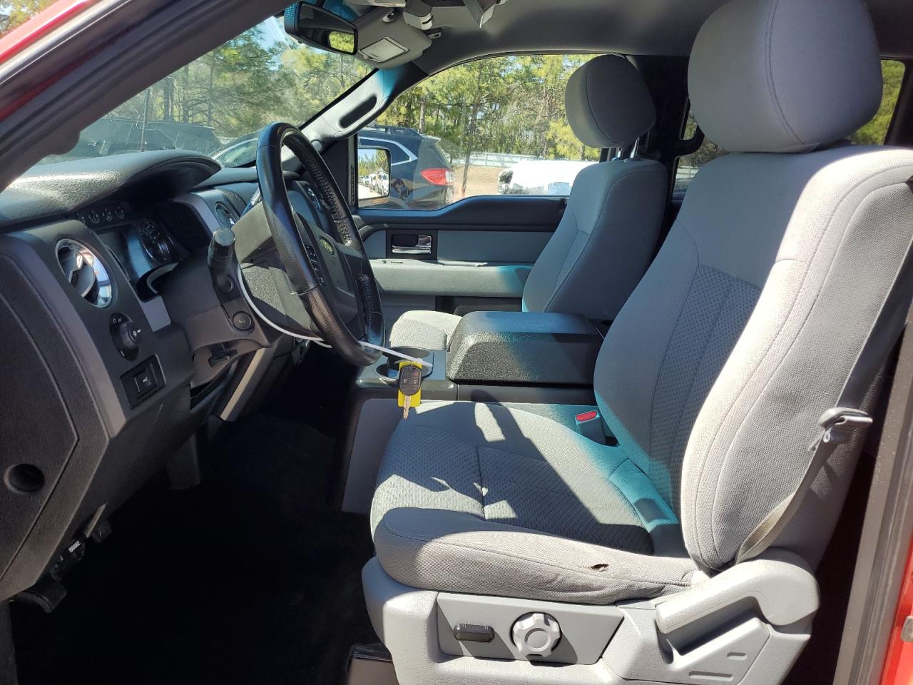 2014 Ford F-150 - Image 7
