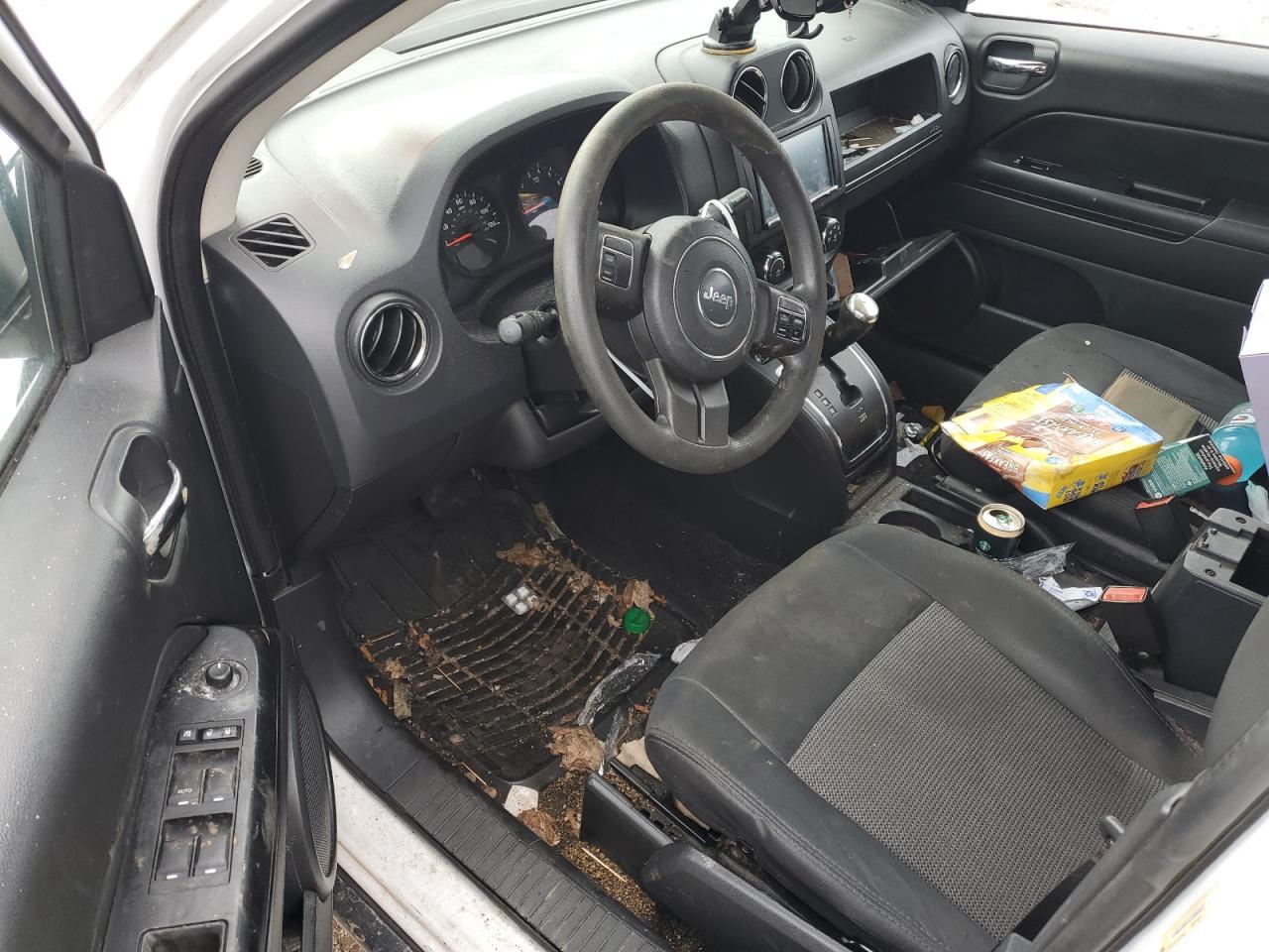 2012 Jeep Compass - Image 8