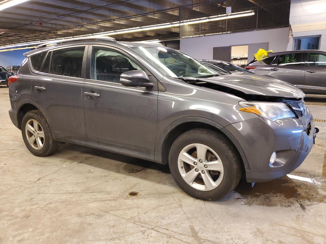 2014 Toyota RAV 4 - Image 4