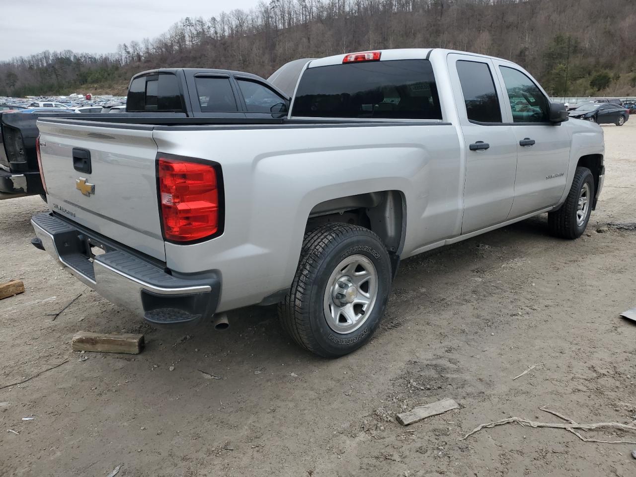2014 Chevrolet Silverado - Image 3