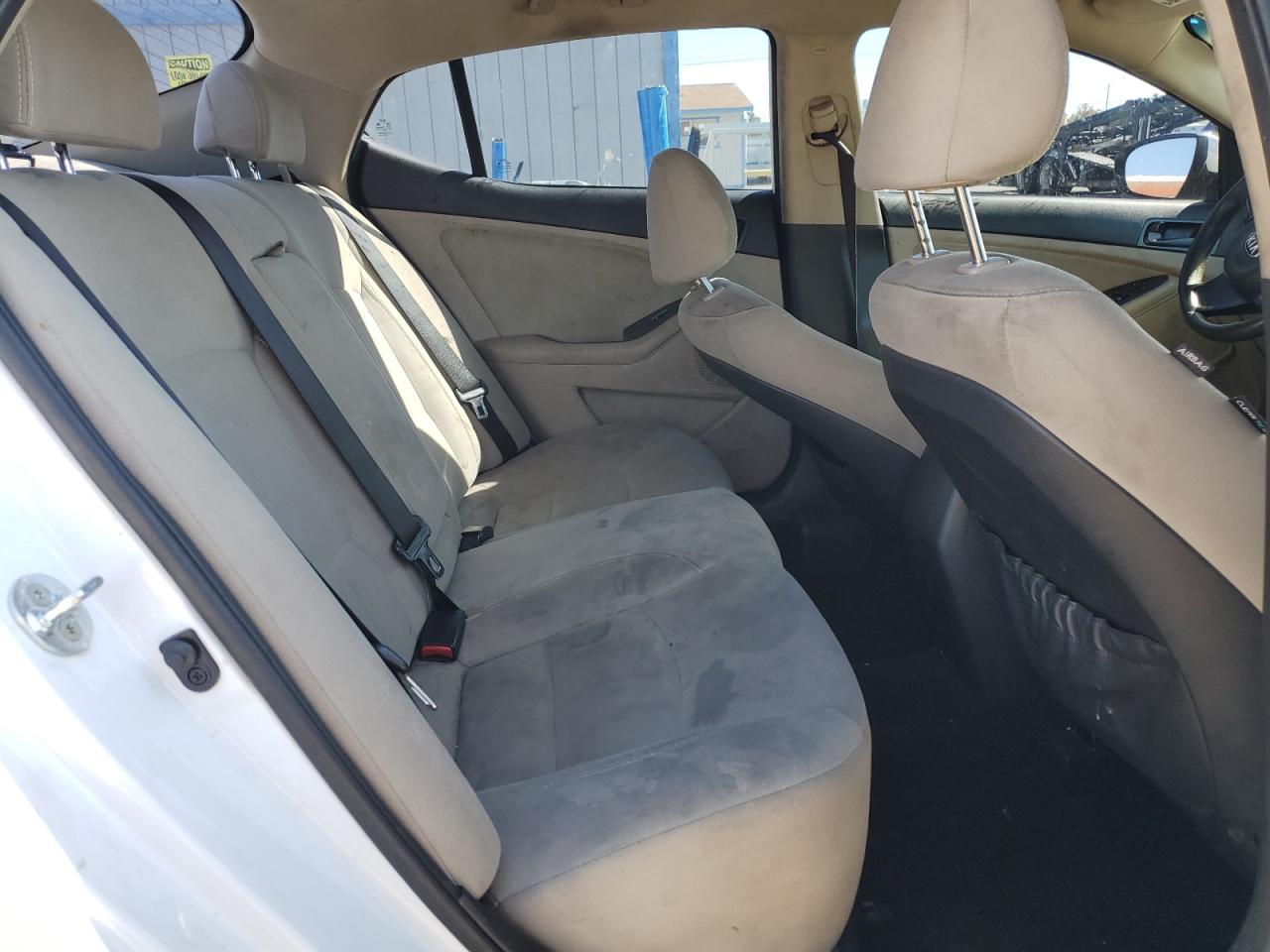 2015 Kia Optima - Image 10