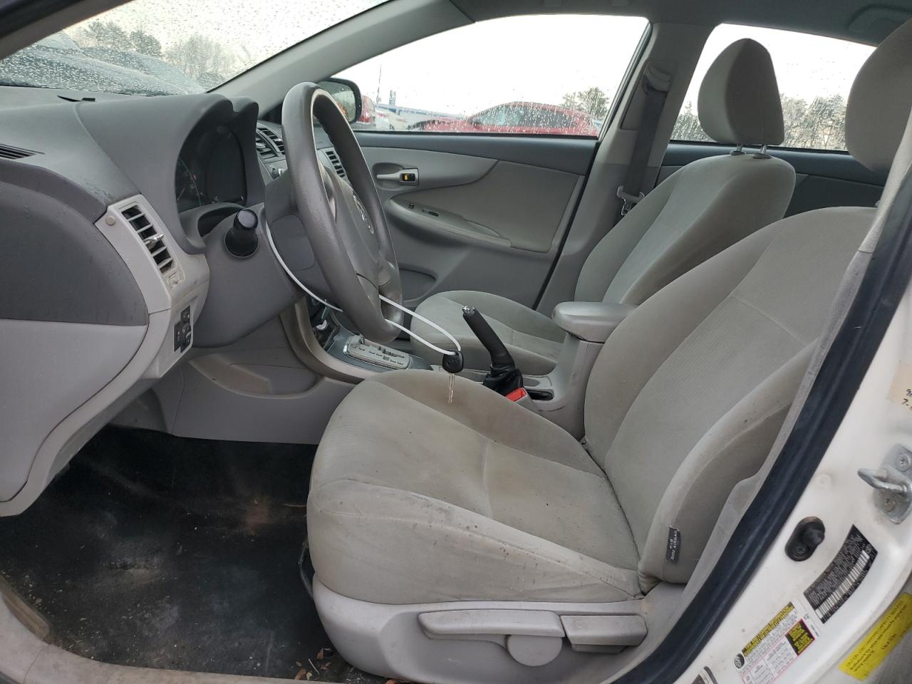 2010 Toyota Corolla - Image 7