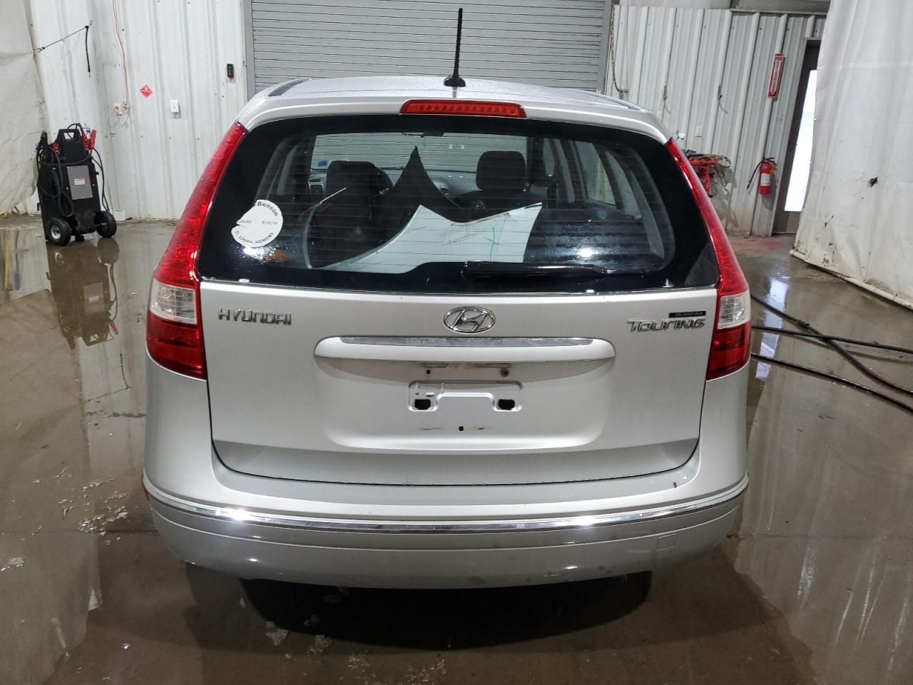 2009 Hyundai Elantra - Image 6