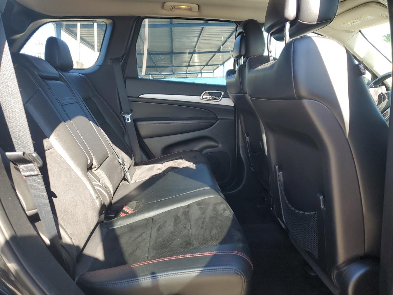 2013 Jeep Grand Cherokee - Image 11