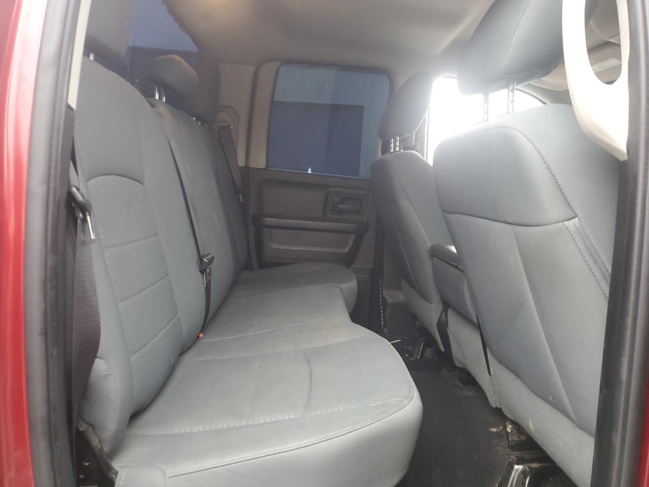 2014 RAM 1500 - Image 10
